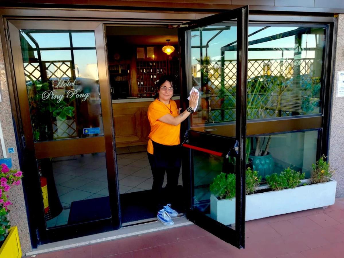 Hotel Ping Pong Lido di Ostia Exterior foto